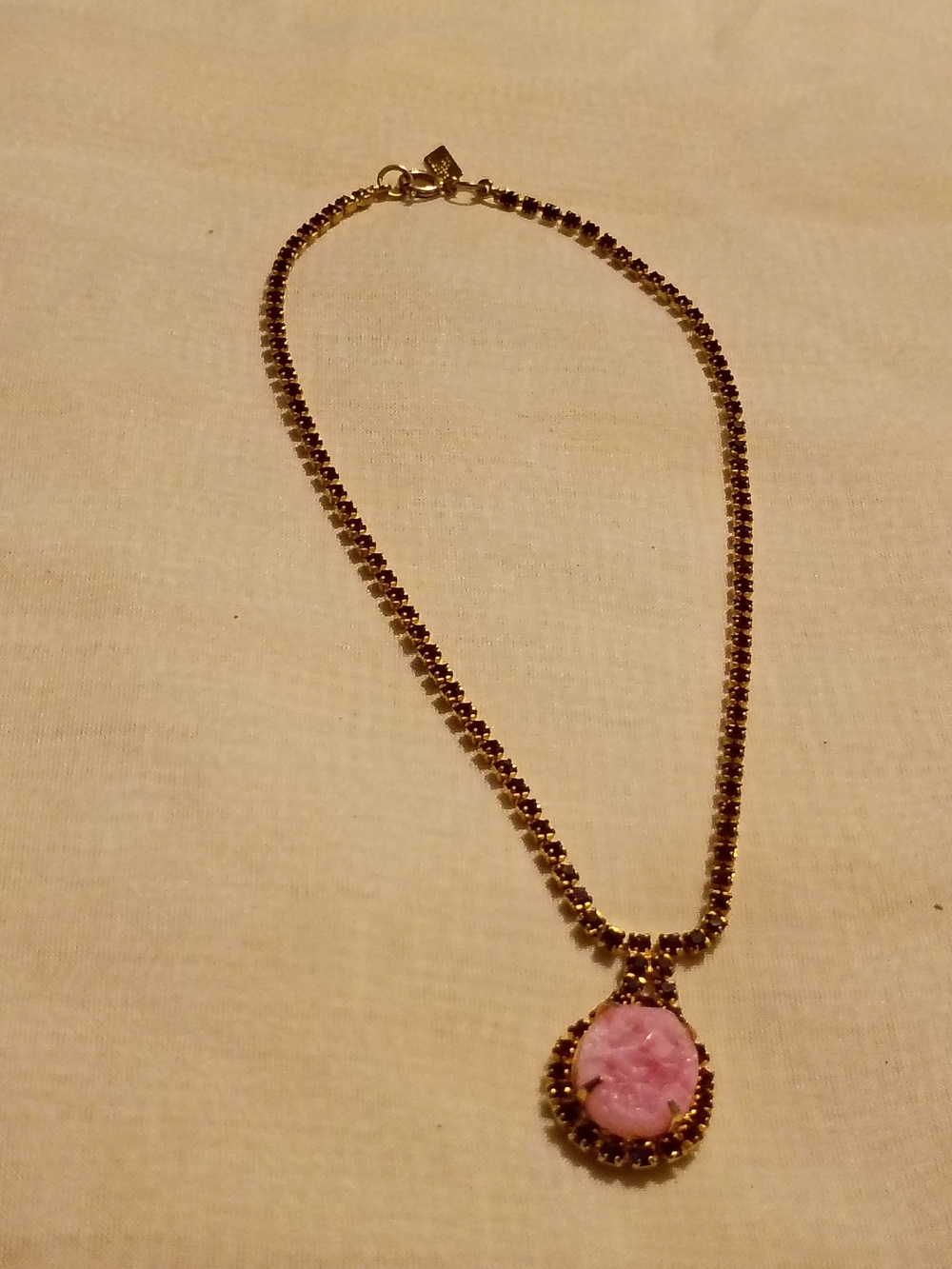 Gold-Tone Necklace with Pink Cameo Pendant